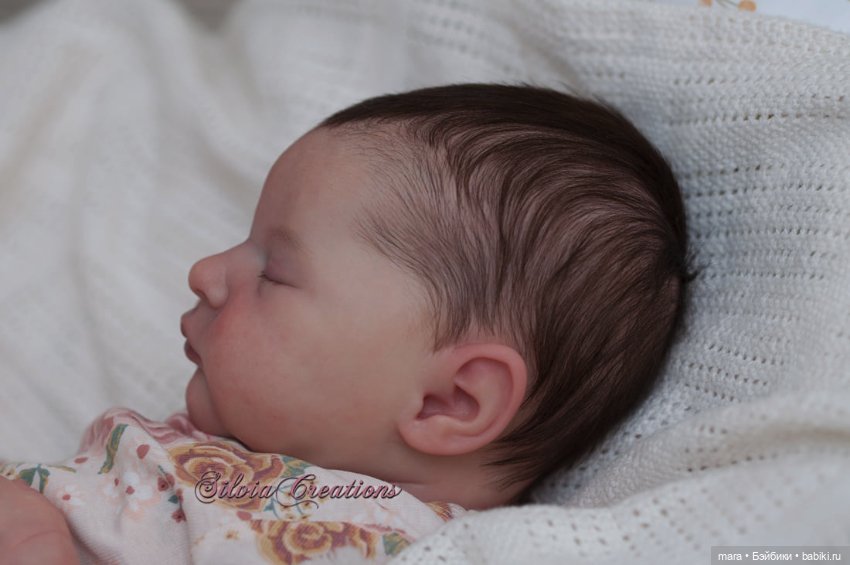 Laura скульптора Bonnie Brown, автор прототипа Silvia Ezquerra