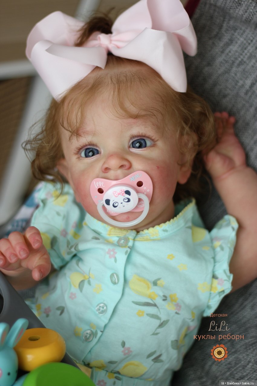 Улыбающаяся малышка из молда Янник (фото 10)
