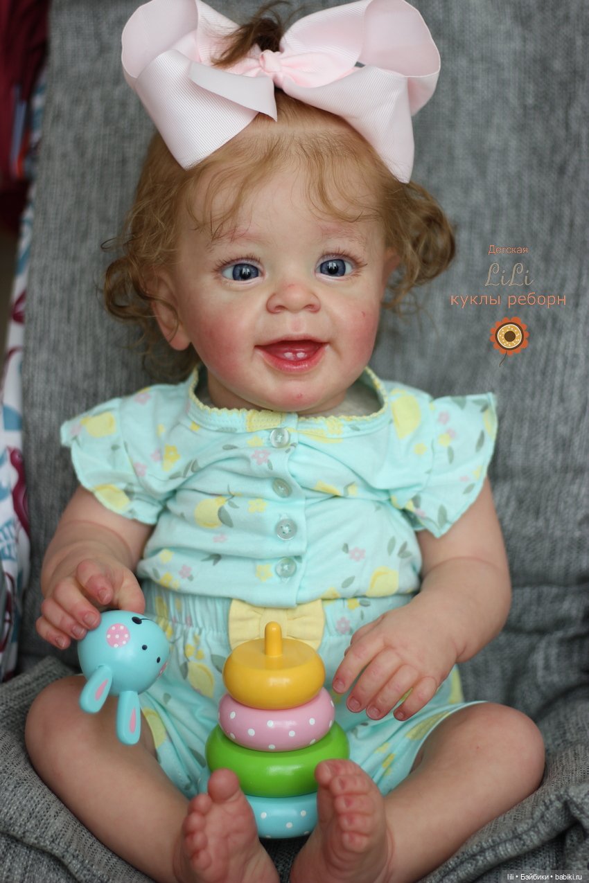 Улыбающаяся малышка из молда Янник (фото 5)