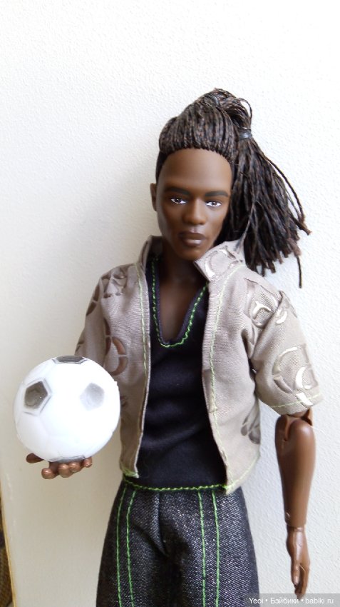 Фото Кена Джона looks от Маттел