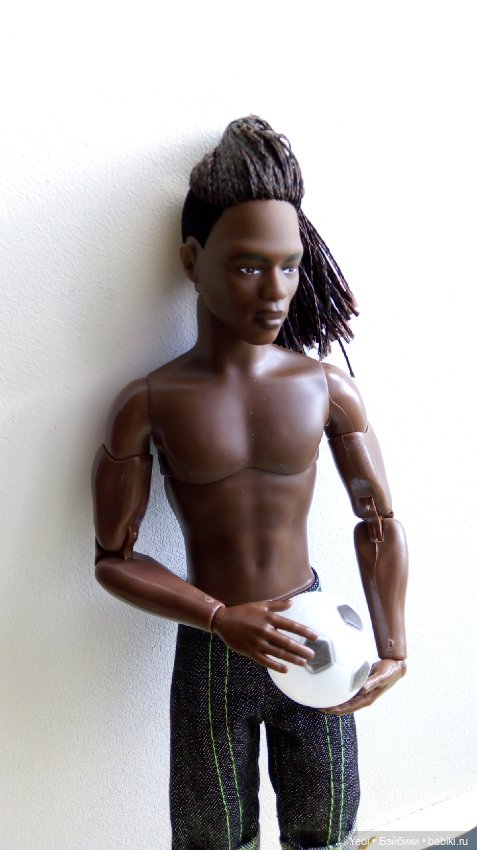 Фото Кена Джона looks от Маттел