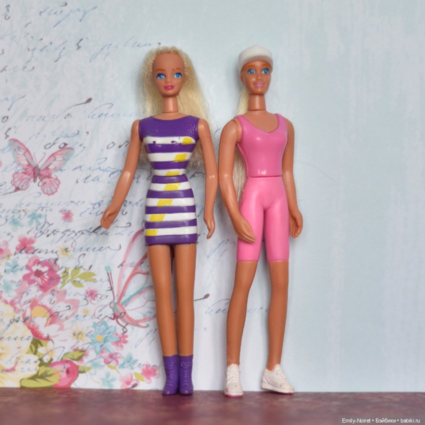 Мини-Барби и ее странная подружка (фото 2)