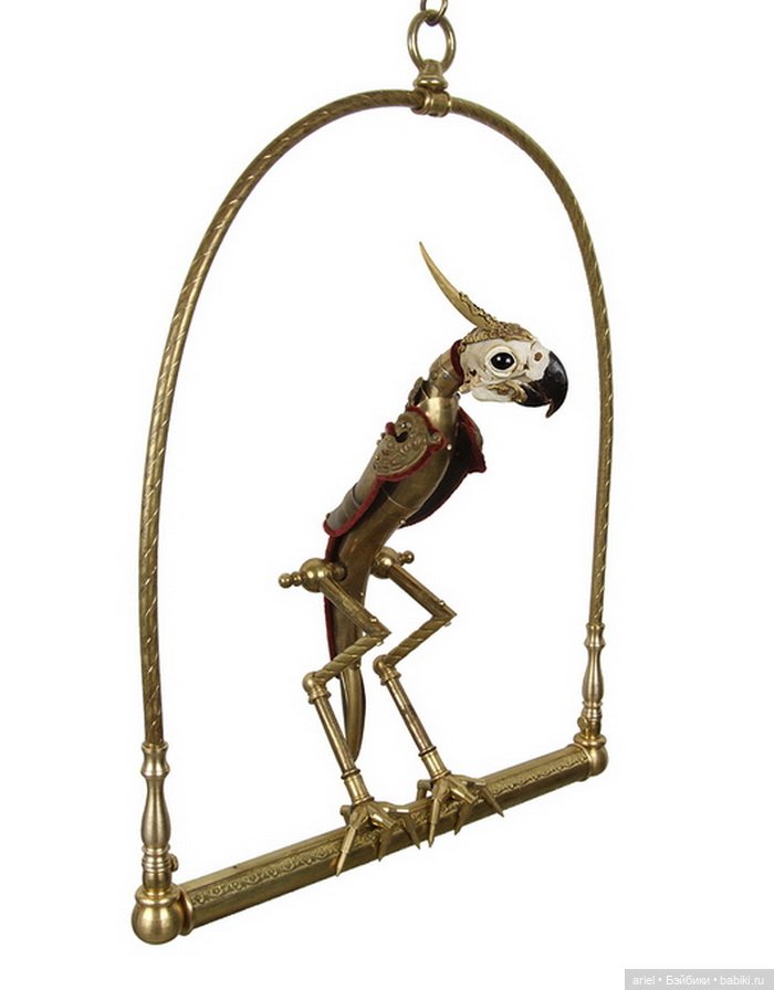 Скульптуры из старых вещей от автора Jessica Joslin