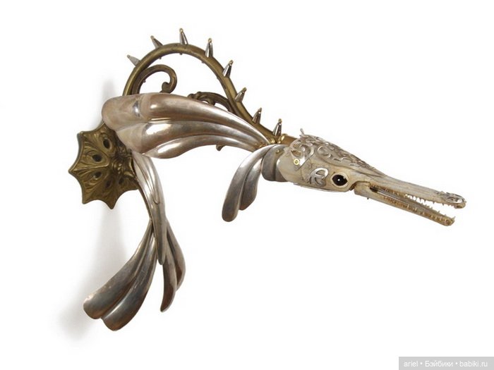 Скульптуры из старых вещей от автора Jessica Joslin