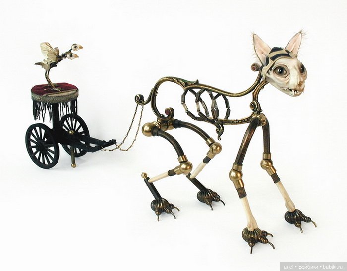 Скульптуры из старых вещей от автора Jessica Joslin (фото 7)
