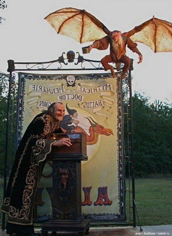 Жуткие куклы от автора Thom Kuebler