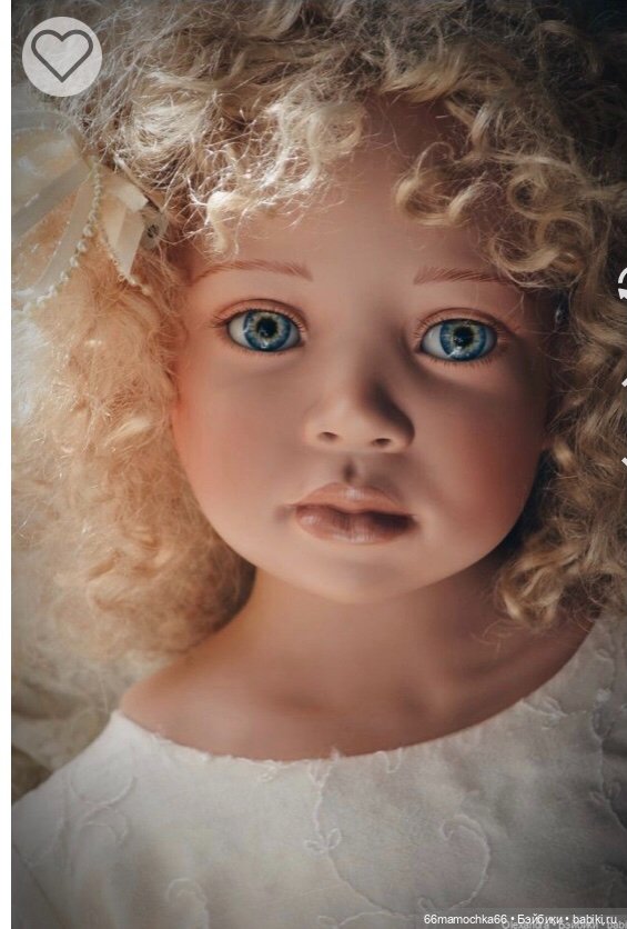 Я оглянулась посмотреть, не оглянулась ли она чтоб, посмотреть не оглянулась ли я