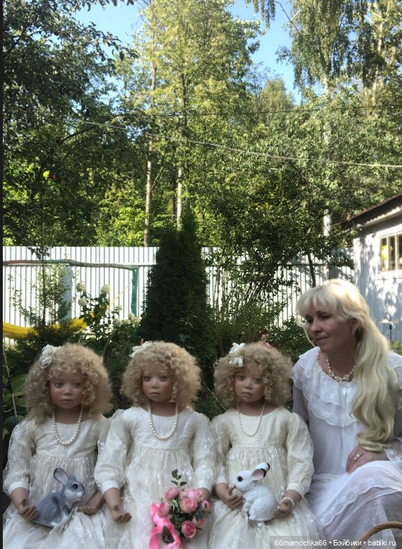 Я оглянулась посмотреть, не оглянулась ли она чтоб, посмотреть не оглянулась ли я