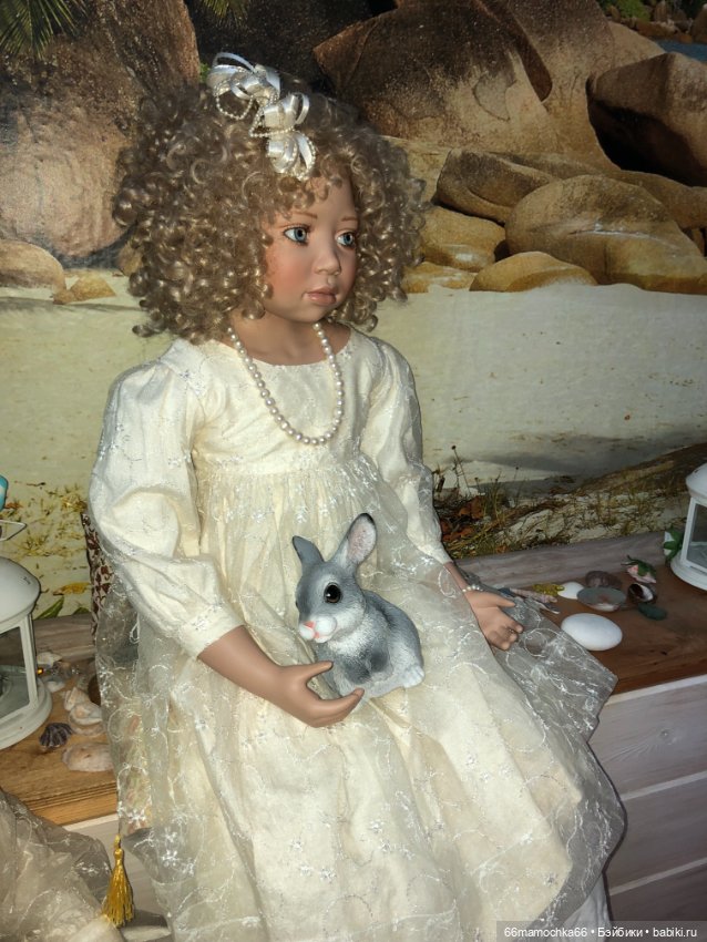 Я оглянулась посмотреть, не оглянулась ли она чтоб, посмотреть не оглянулась ли я