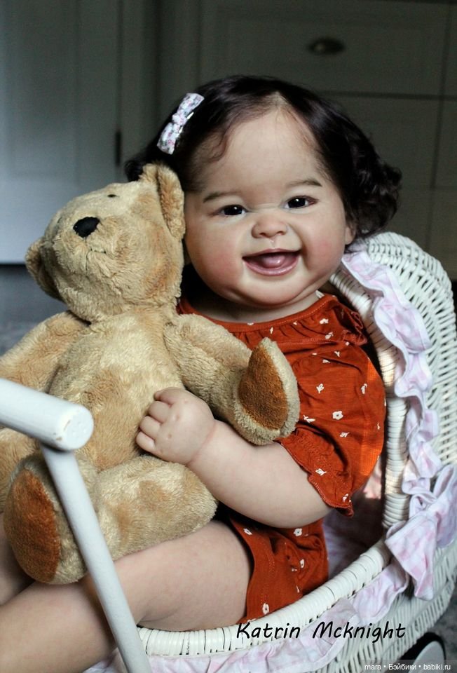 Soleil скульптора Ping Lau, автор прототипа Katrin McKnight