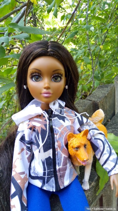 Фото Бижу Мокси Тинз / Moxie Teenz