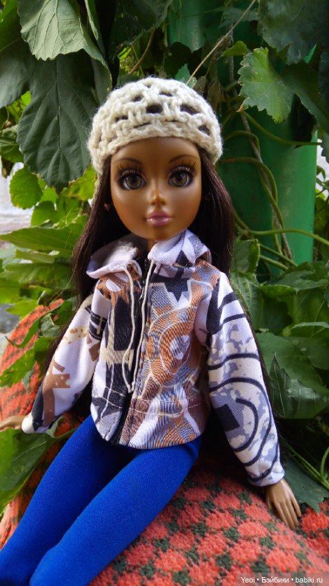 Фото Бижу Мокси Тинз / Moxie Teenz (фото 3)