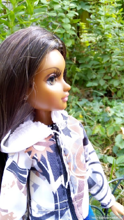 Фото Бижу Мокси Тинз / Moxie Teenz