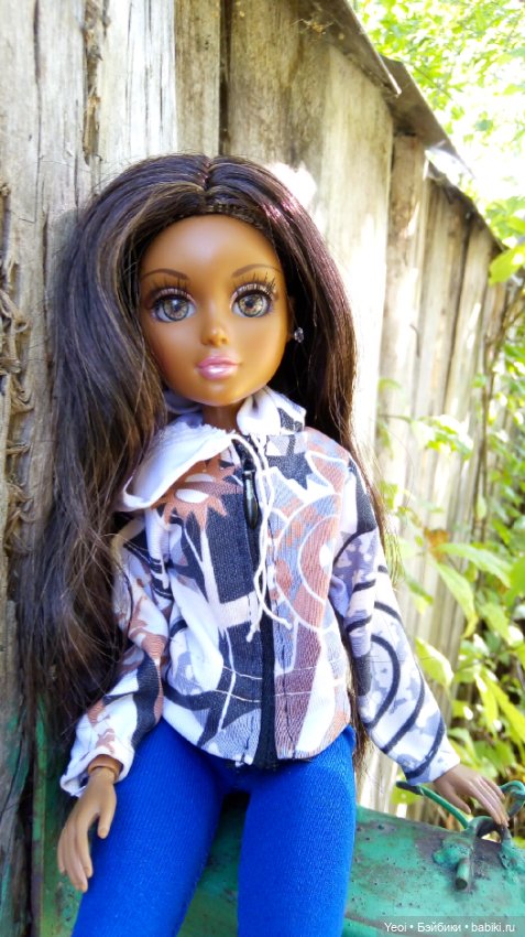 Фото Бижу Мокси Тинз / Moxie Teenz