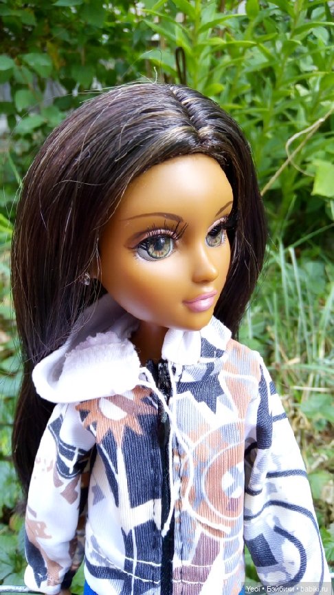 Фото Бижу Мокси Тинз / Moxie Teenz