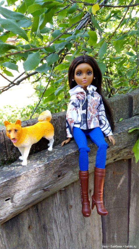 Фото Бижу Мокси Тинз / Moxie Teenz