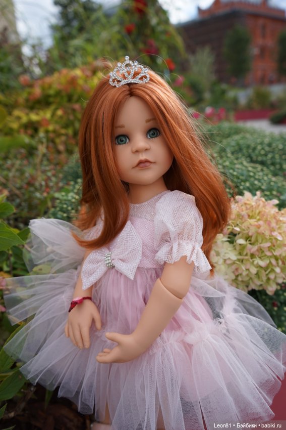 ..рыжие волосы, зеленые глазки, CHOSEN Карина словно из сказки