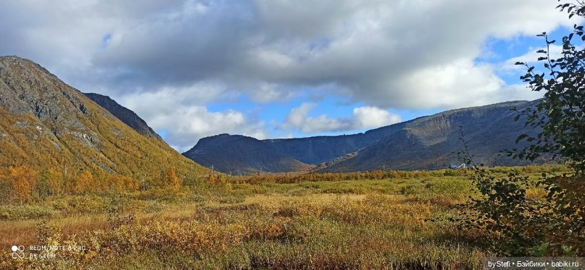 Покажу осень в Заполярье. И изменения одного и того же места. В разные месяцы. Приглашаю прогуляться