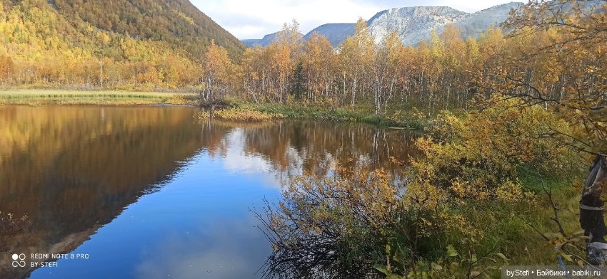 Покажу осень в Заполярье. И изменения одного и того же места. В разные месяцы. Приглашаю прогуляться