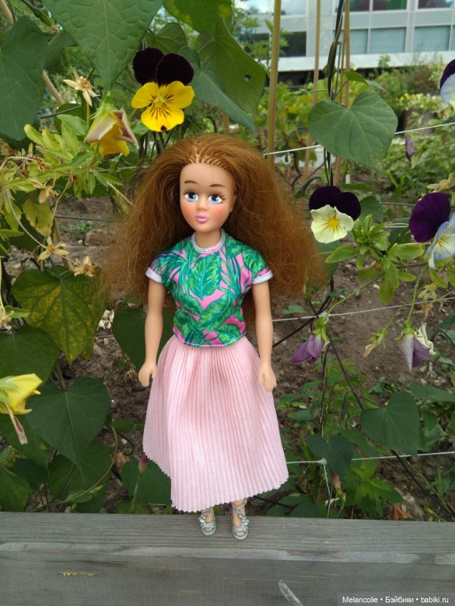 Елена и ее друзья — Российские куклы Весна