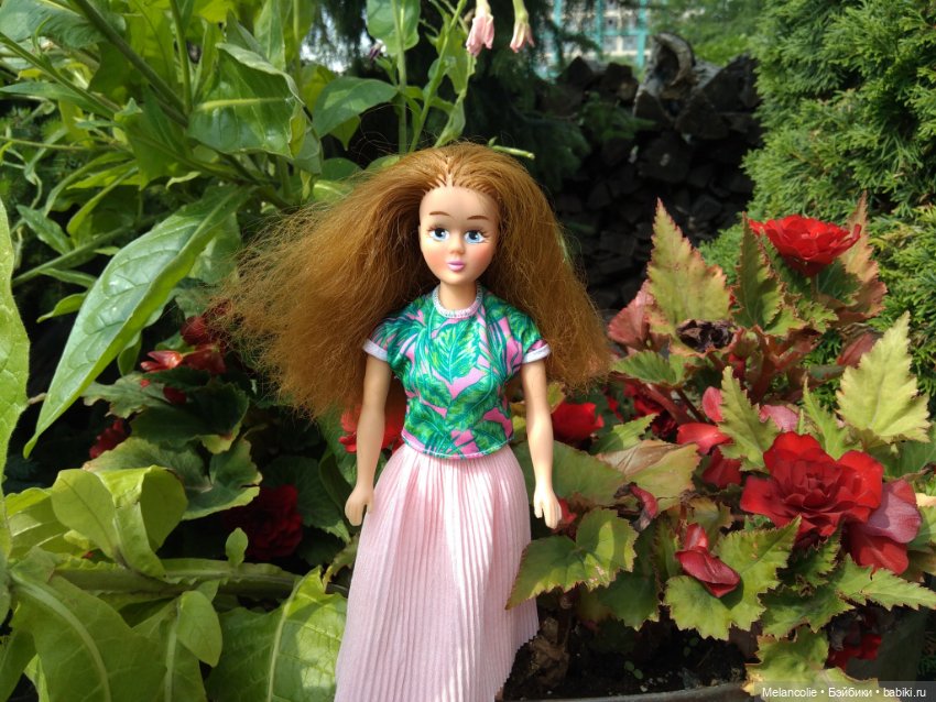 Елена и ее друзья — Российские куклы Весна