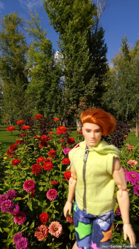 Фото (рыжего) Кена Тейта 1959, Маттел в парке