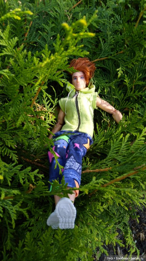 Фото (рыжего) Кена Тейта 1959, Маттел в парке