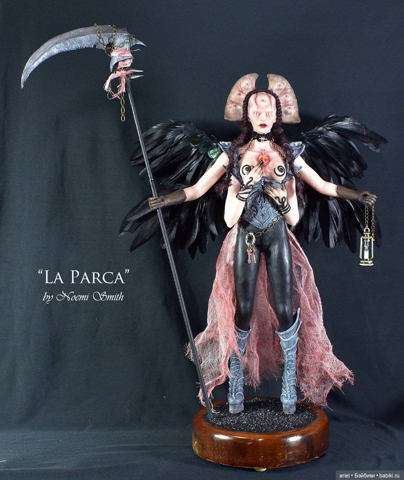 Реалистичные работы Noemi Smith