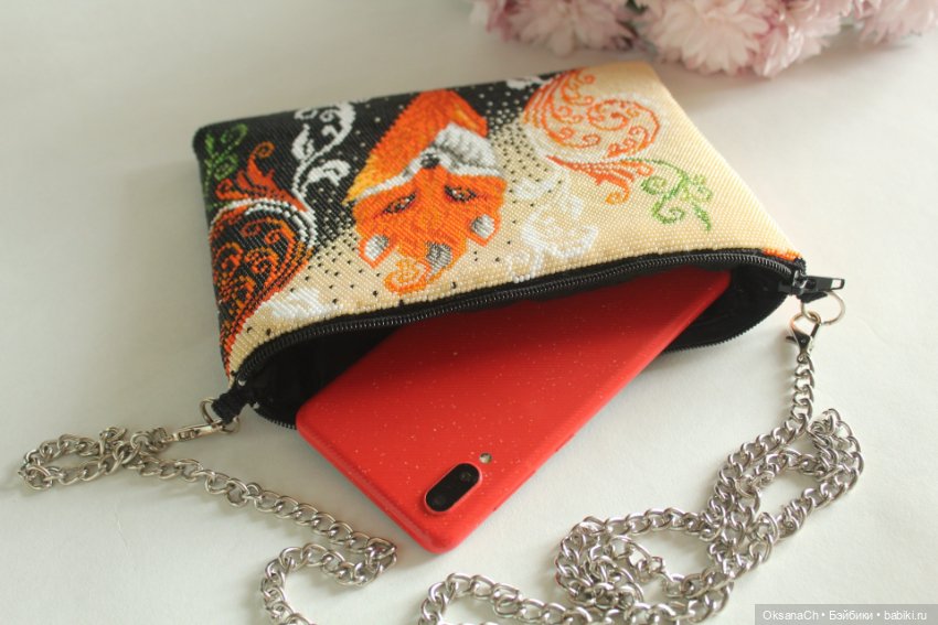 Она - невероятно роскошная сумочка (фото 5)