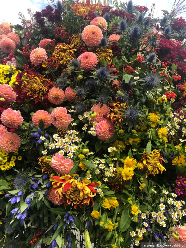 А в Москве Цветочный джем