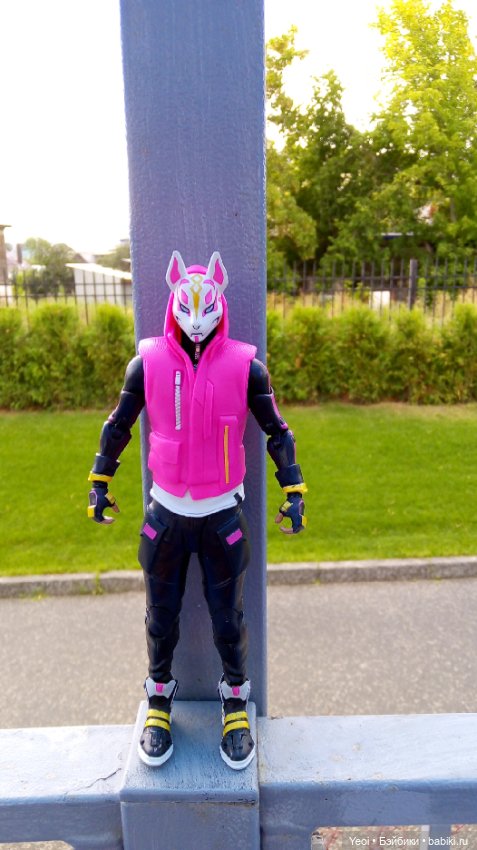 Парк и фигурка Фортнайт — Коллекционные экшн