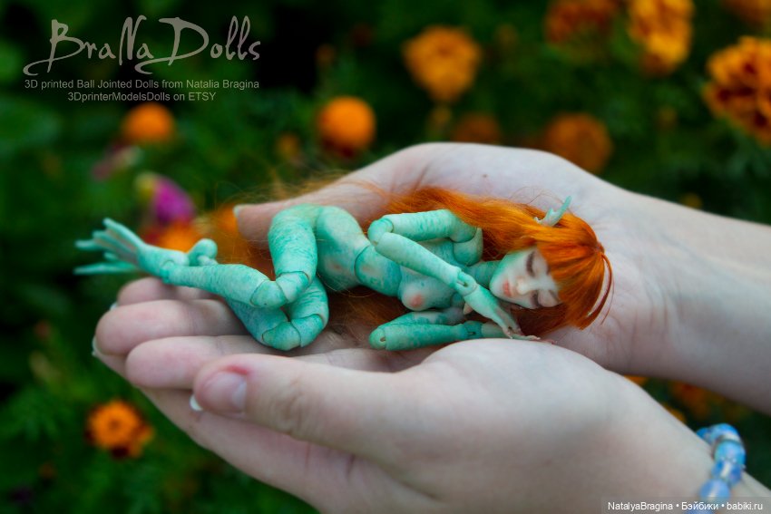 Маленькие русалки на улице (фото 6)