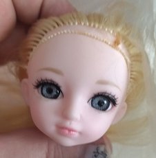 Я его слепила из того, что было