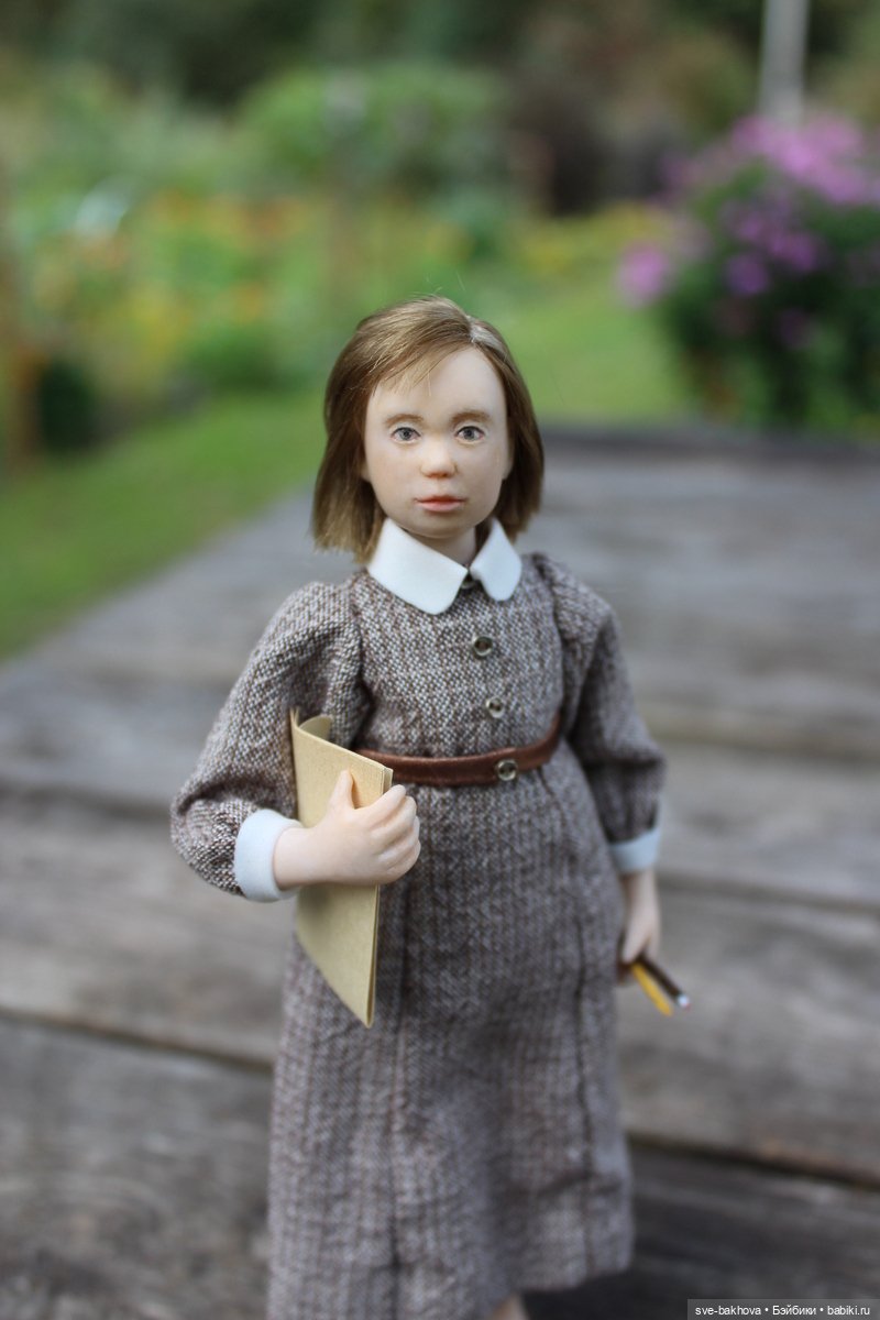 Художница (маленькая куколка) (фото 3)