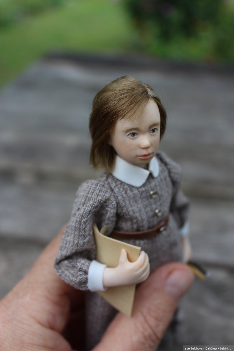 Художница (маленькая куколка)