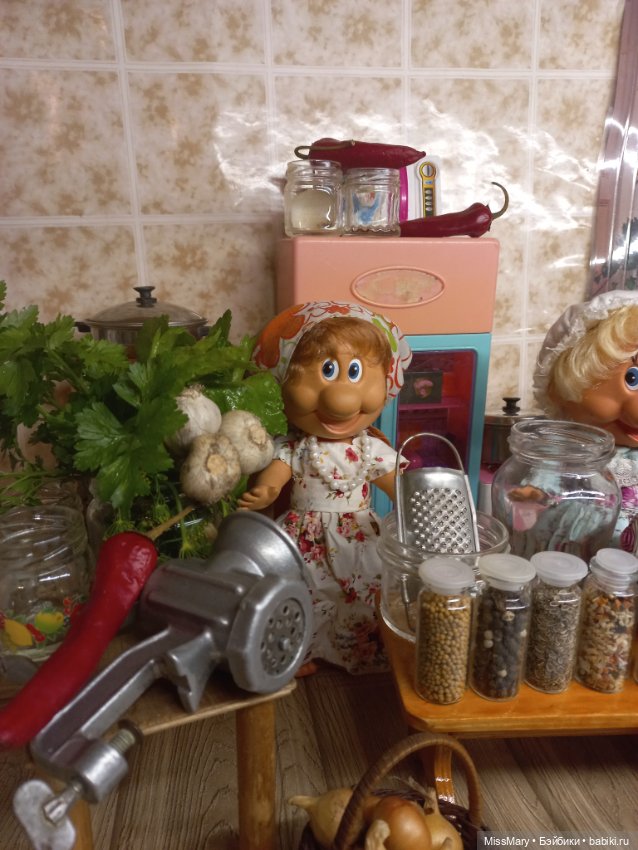 Весёлые картинки. Маринуем огурцы (фото 4)