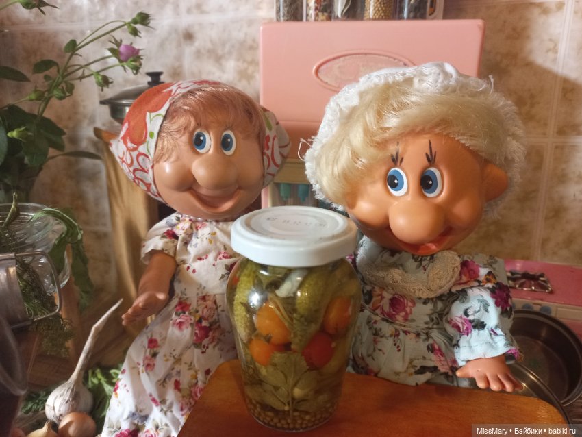 Весёлые картинки. Маринуем огурцы