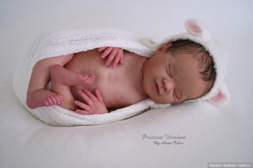 Twyla скульптора Laura Lee Eagles, автор прототипа Alexa Calvo