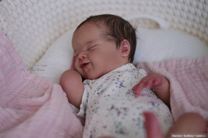 Twyla скульптора Laura Lee Eagles, автор прототипа Alexa Calvo