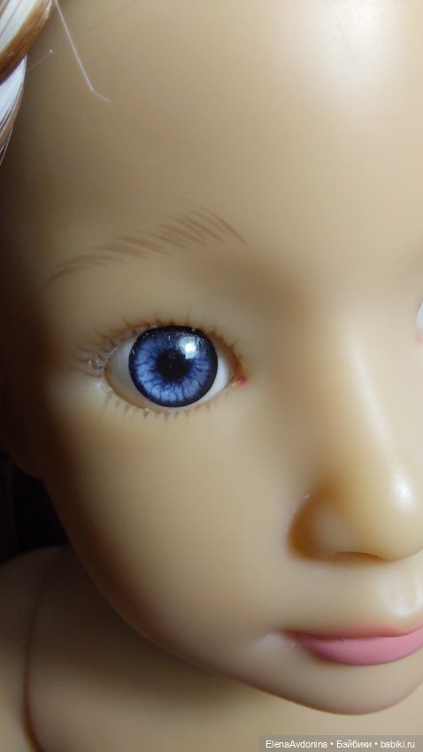 Помогите отределить год выпуска куклы kidz n cats