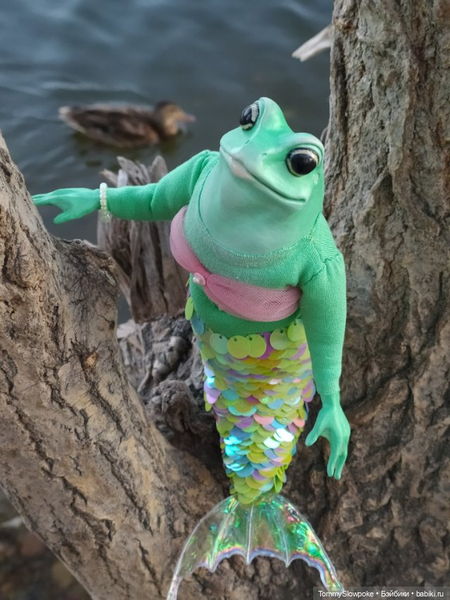 Фантастические лягушки — Авторские игрушки из разных материалов: синельная проволока (фото 2)