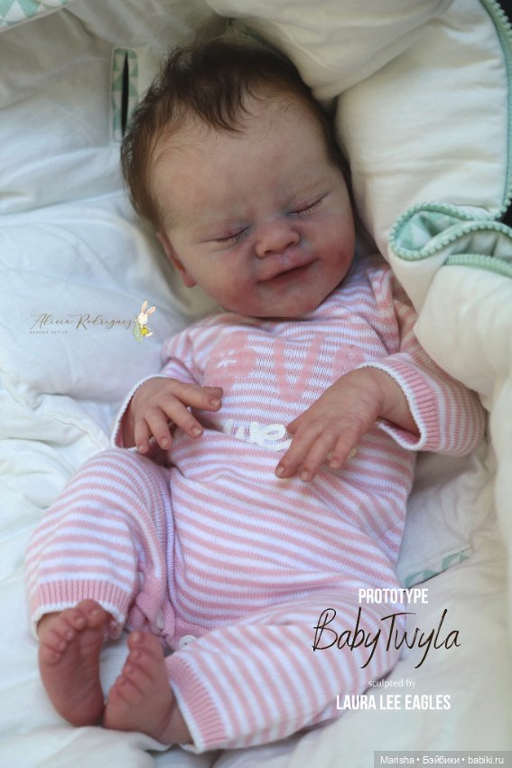 Twyla скульптора Laura Lee Eagles, автор прототипа Alicia Rodriguez