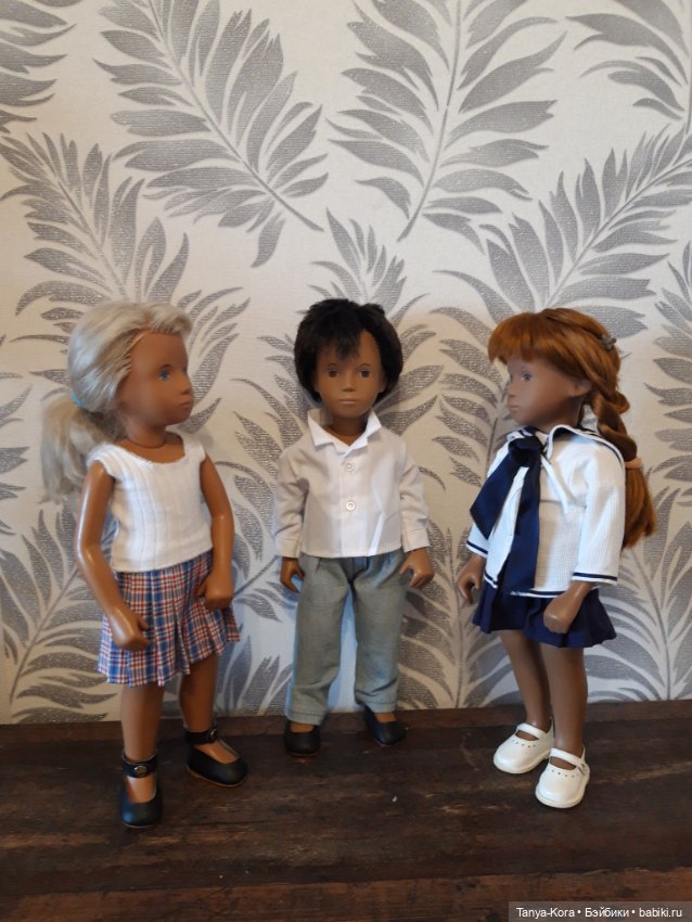 Две девчонки - один я! Sasha doll