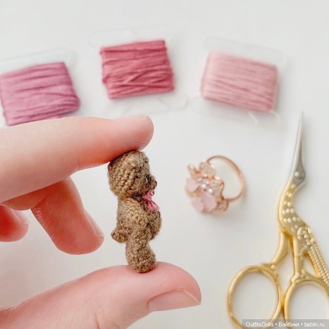 Связала крючком медвежонка! Рост игрушки 3 см (фото 4)