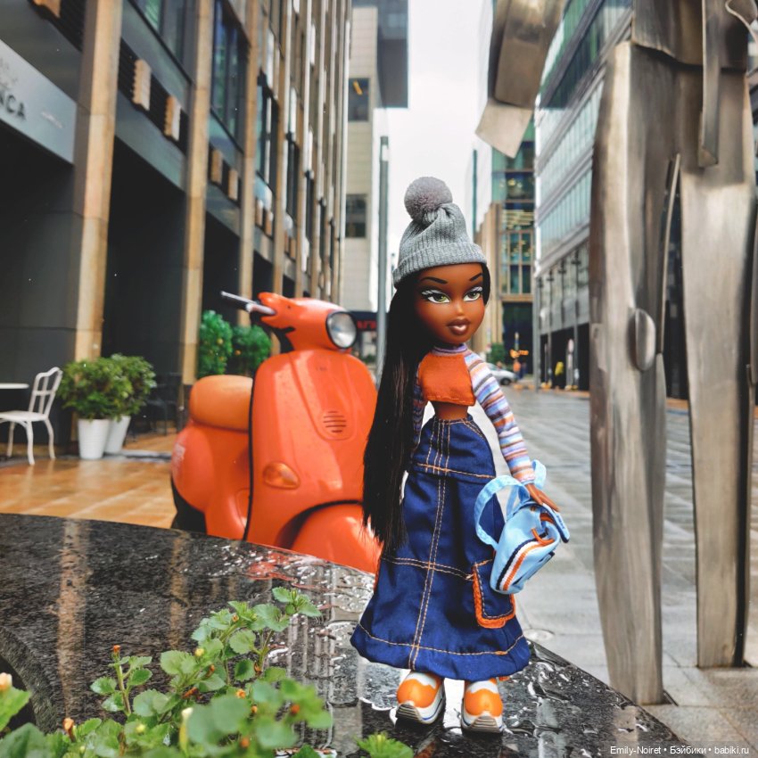 Сашка в городе — Куклы Bratz (Братц) и Moxie Girlz: MGA (фото 4)