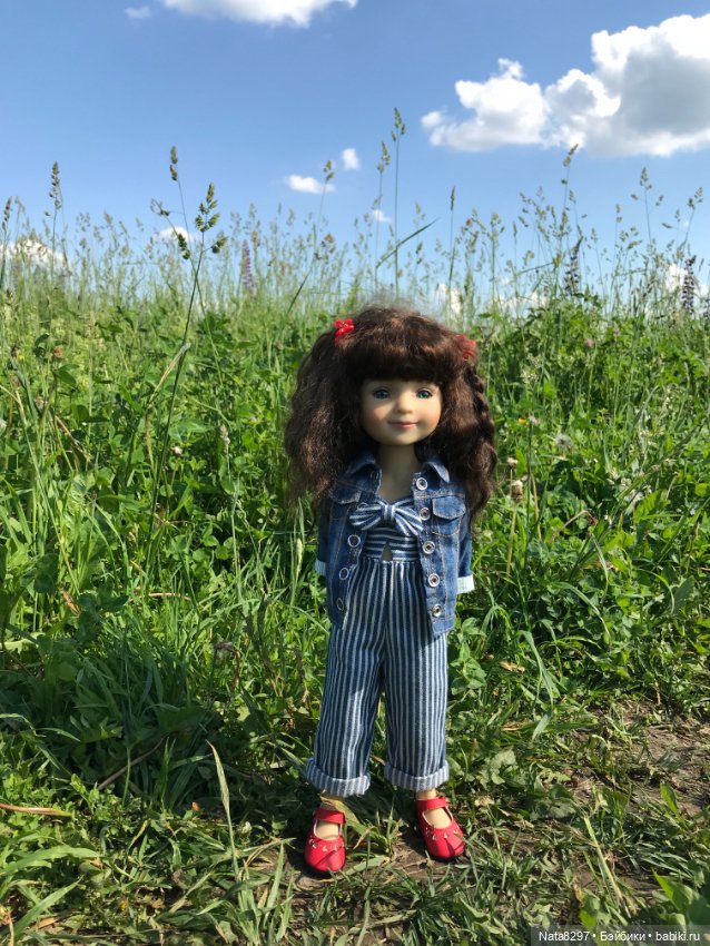 Белла и люпины. Куколка Ruby Red