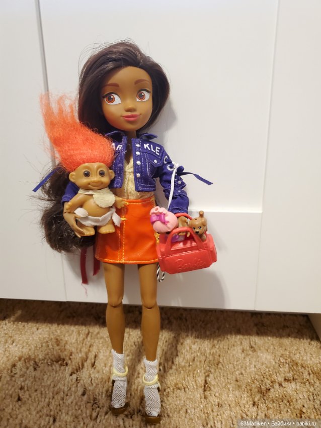 Собираемся в поездку — Куклы Rainbow High (Рейнбоу Хай