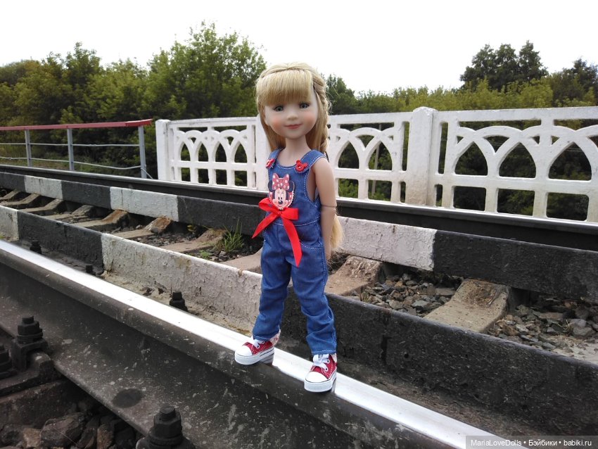 Там, где сердцу хорошо — Куклы Ruby Red (Руби Ред) Fashion Friends: Siblies (фото 3)