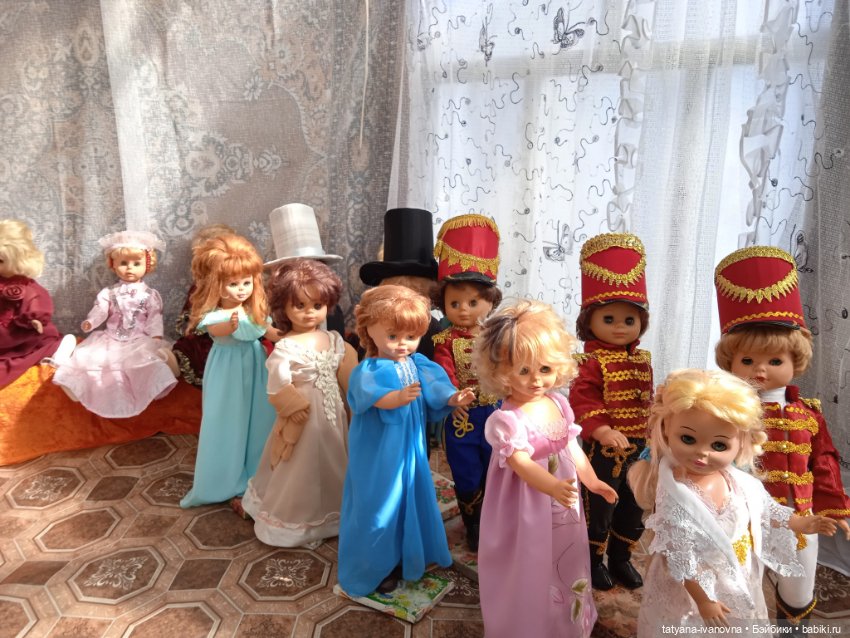 Одевать Куклу Эшли