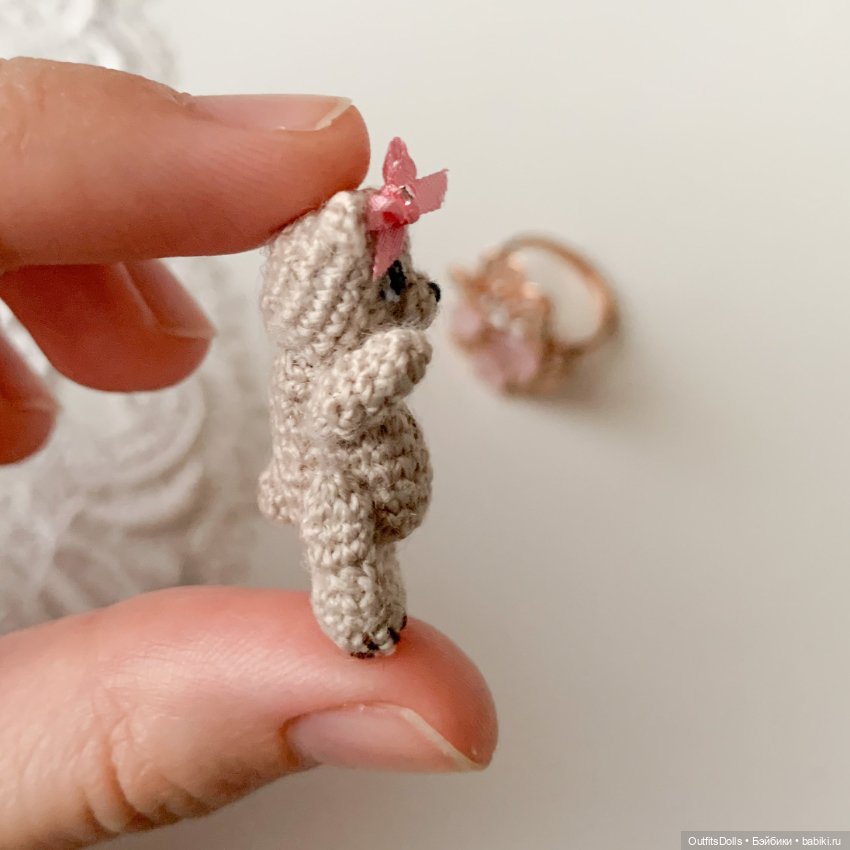 Прелестная миниатюрная девочка (фото 4)